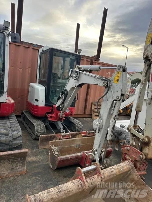 Takeuchi TB 23 R Mini bageri <7t