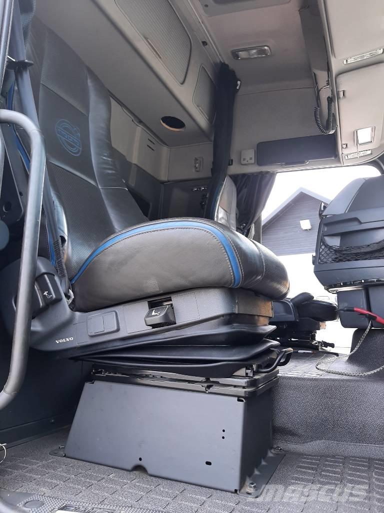 Volvo FH 16 Kamioni za drva