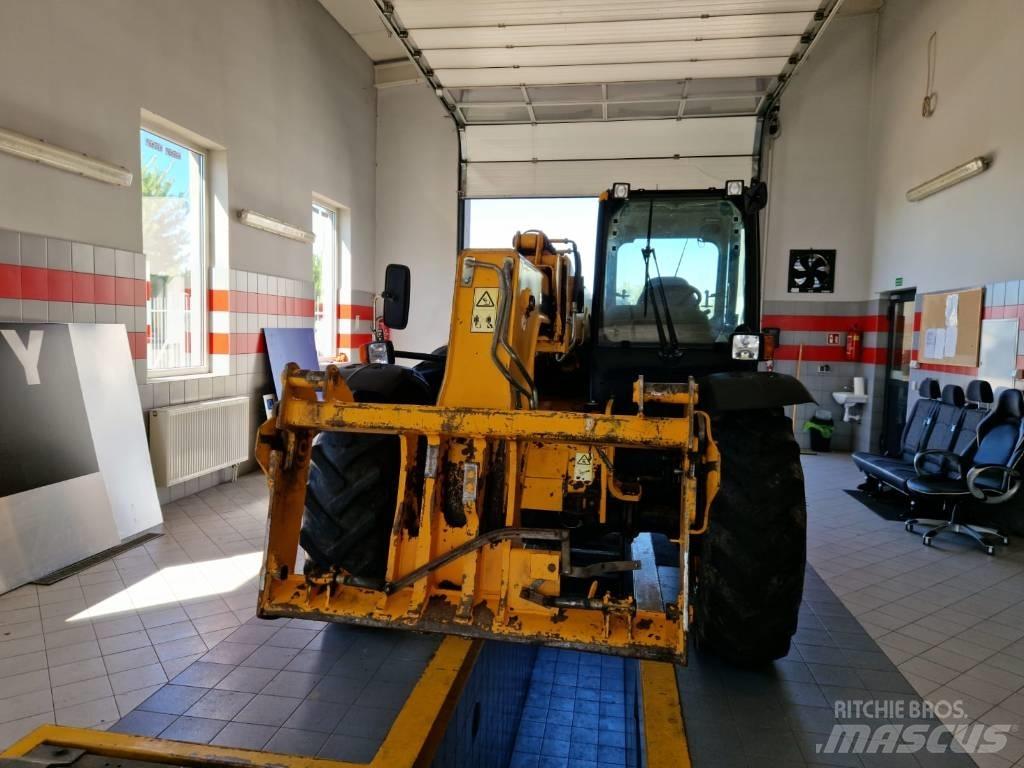 JCB 535-95 Agri Teleskopski viličari