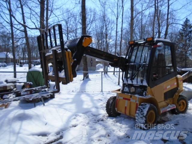 JCB LTL30 Terenski viličar