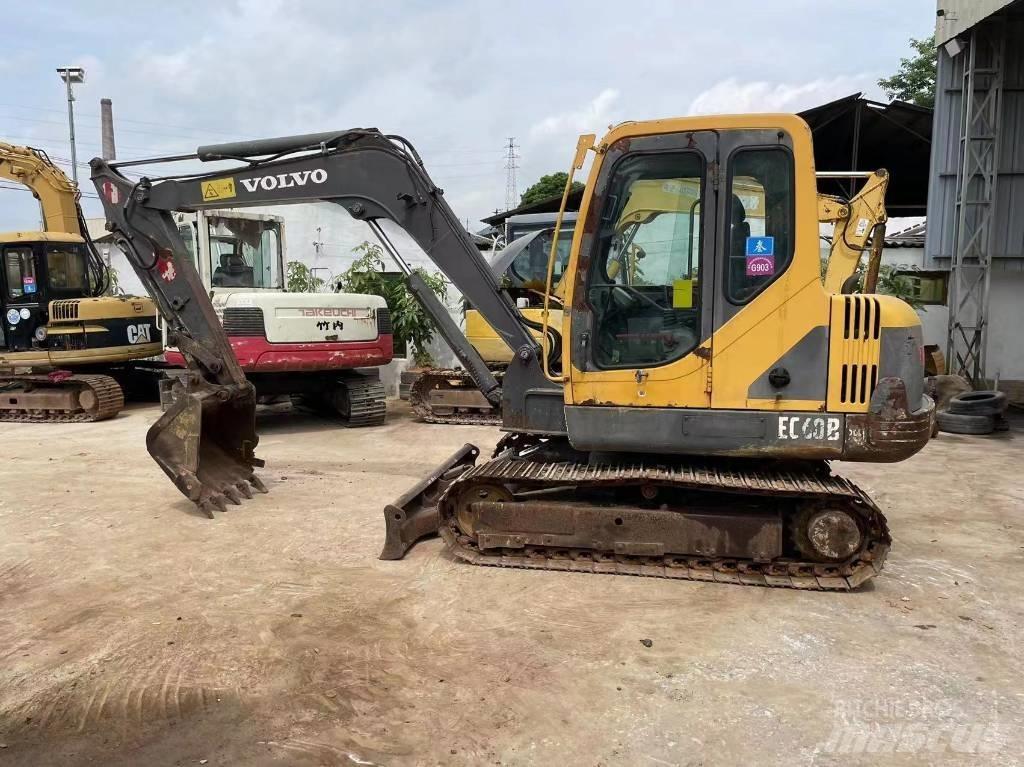 Volvo EC 55 B Mini bageri <7t