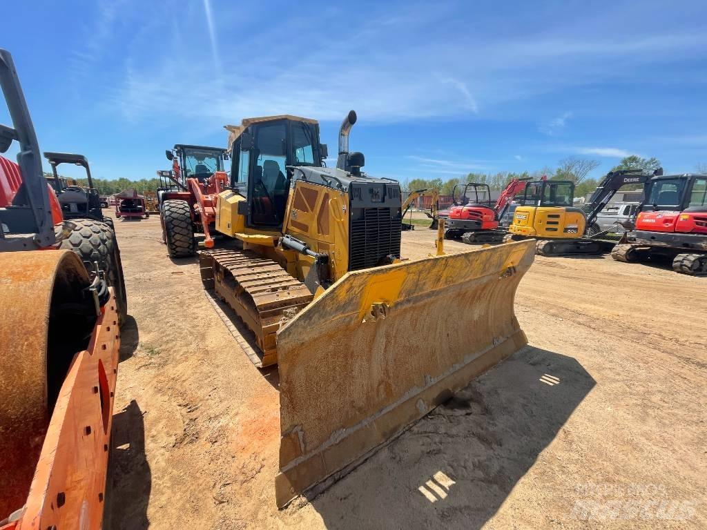 DEERE 700K Buldožeri gusjeničari