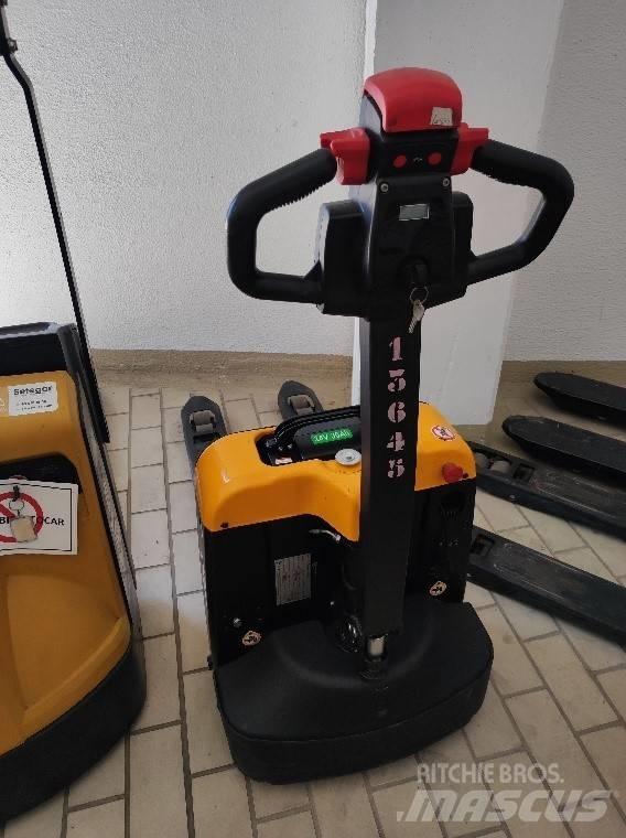  MB EPL154 Nisko podizni električni viličar