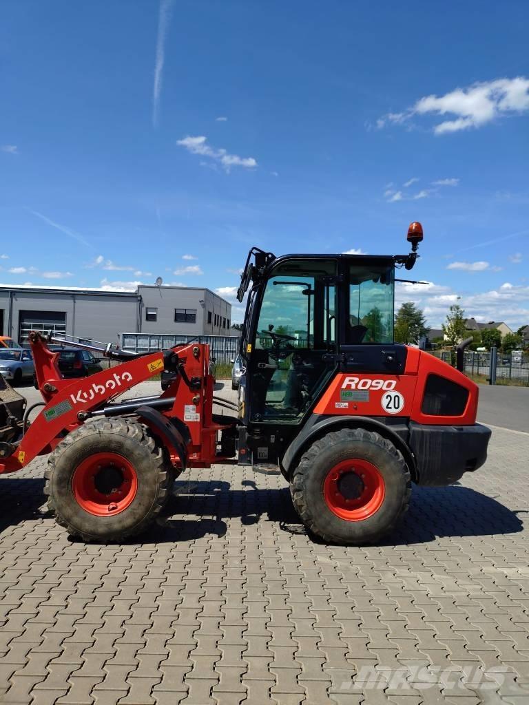 Kubota R 090 Utovarivači na kotačima
