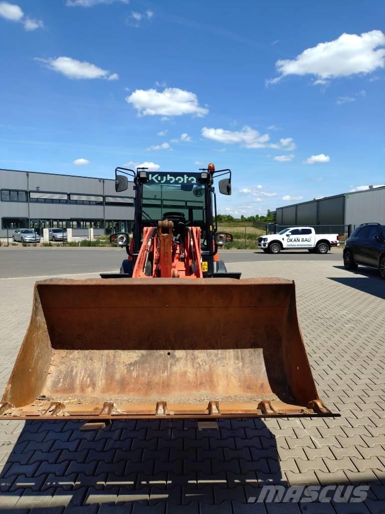 Kubota R 090 Utovarivači na kotačima