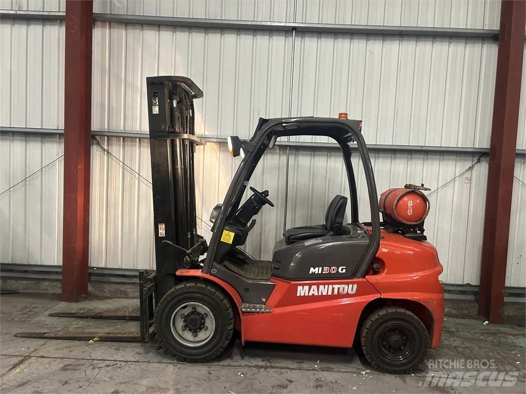 Manitou MI30G Plinski viličari