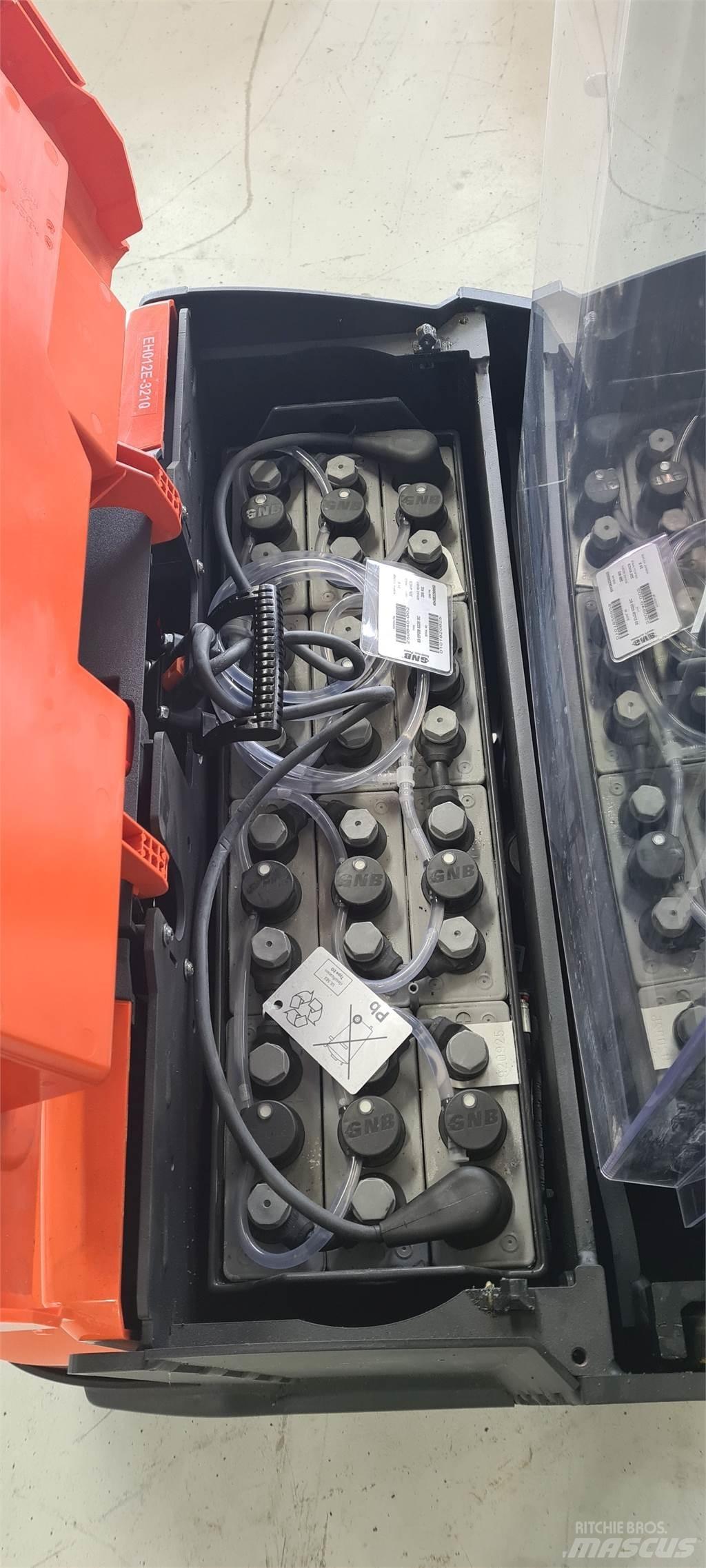 Toyota SWE120L Ručni električni viličar