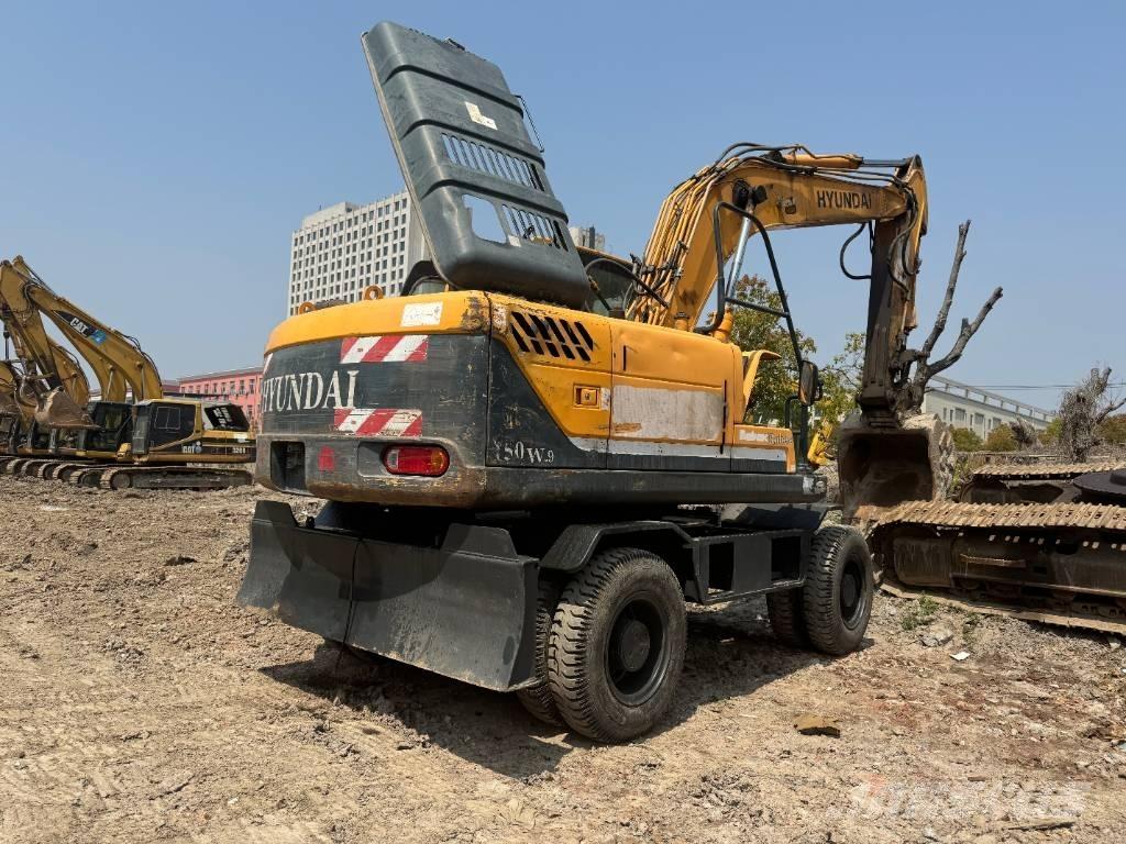 Hyundai R150W-9 Bageri na kotačima