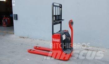 Linde T 18 Nisko podizni električni viličar
