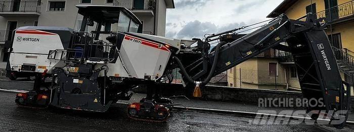 Wirtgen W200Fi Strojevi za betonsku galanteriju