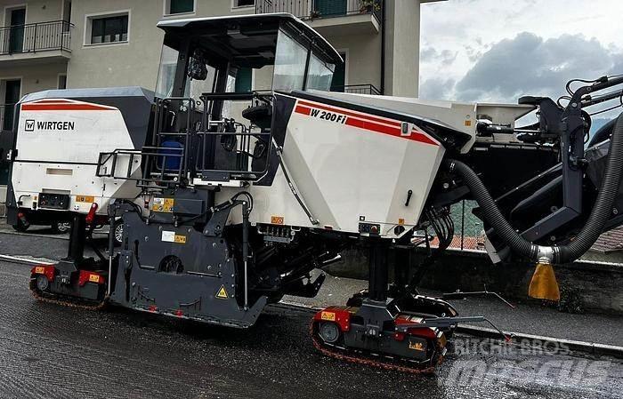 Wirtgen W200Fi Strojevi za betonsku galanteriju