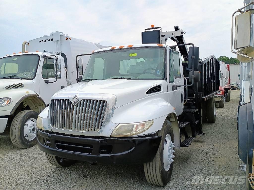 International 4300 Grabilice