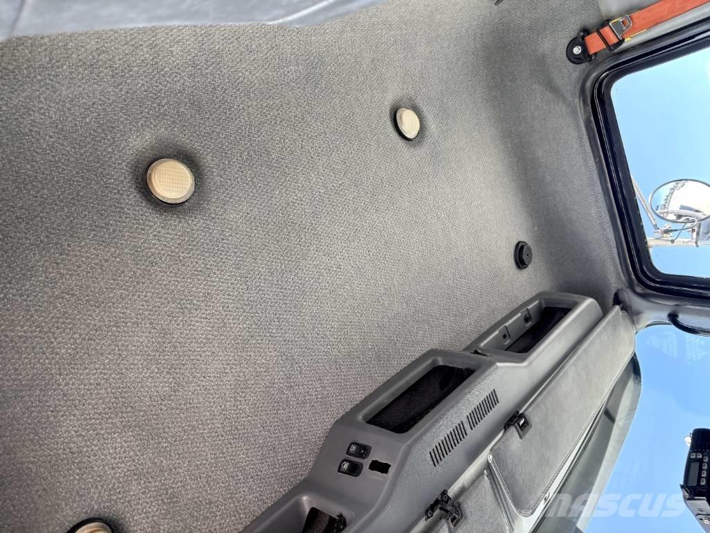 Mack CHU 613 Recovery vozila