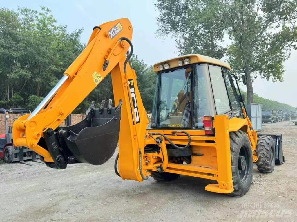 JCB 3 CX Utovarni rovokopači