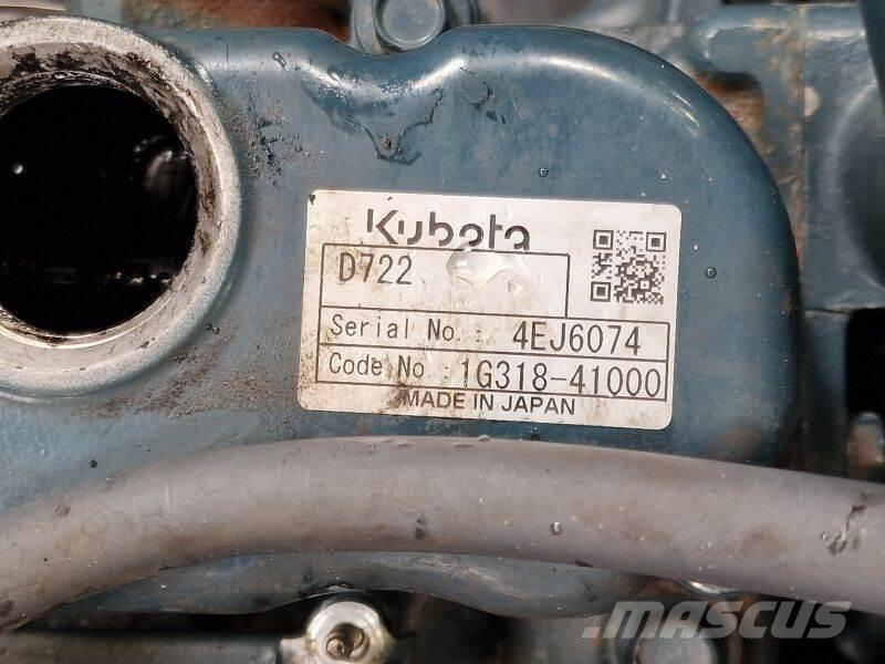 Kubota D722 Motori