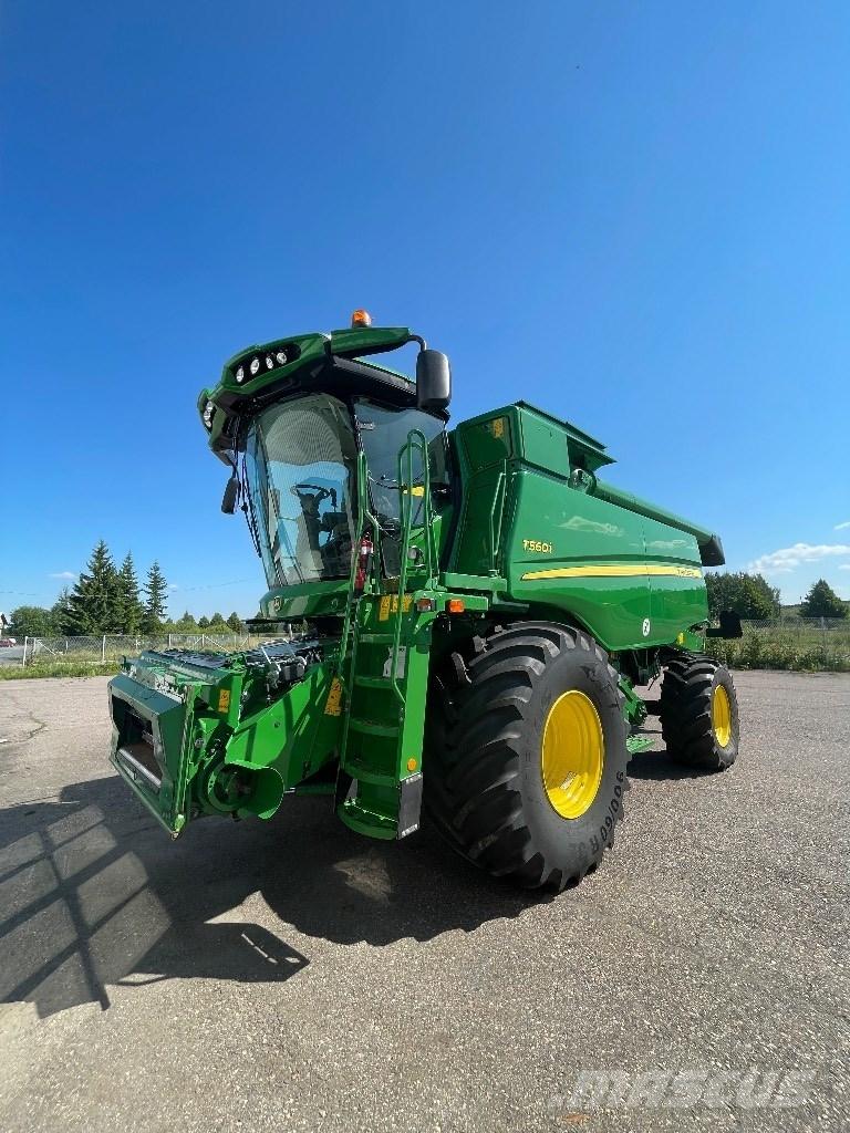 John Deere T 560 i Kombajni