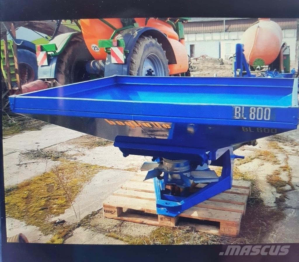 Bogballe 800 Rasipači mineralnog  gnojiva