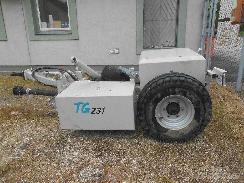  Gujer TG 231 Drugi strojevi za gnojenje i dodatna oprema