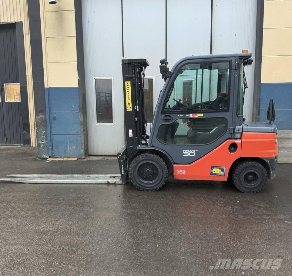 Toyota truck 8FD30F Dizelski viličari