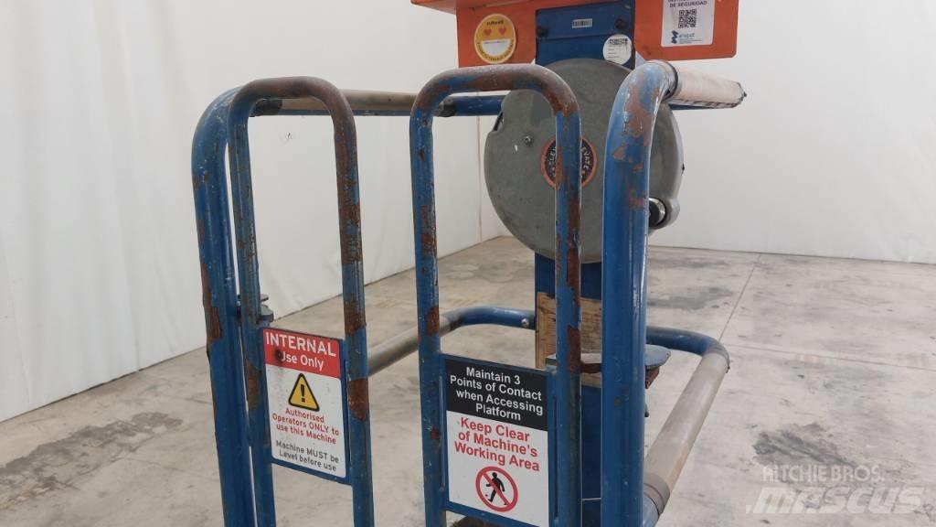JLG Peco Lift Vertikalne radne podizne platforme