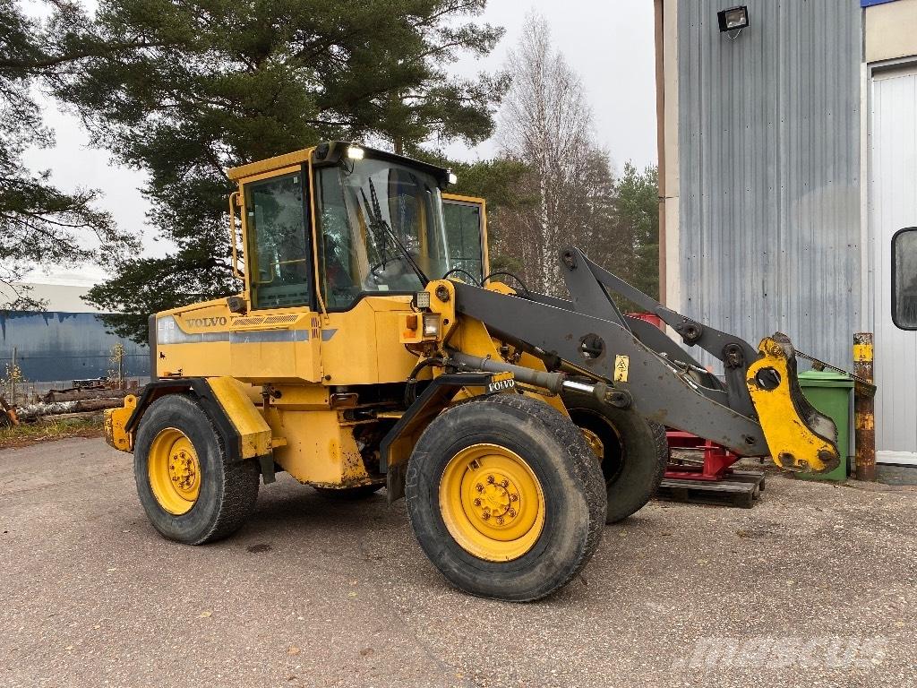 Volvo BM L 50 Višenamjenski utovarivači