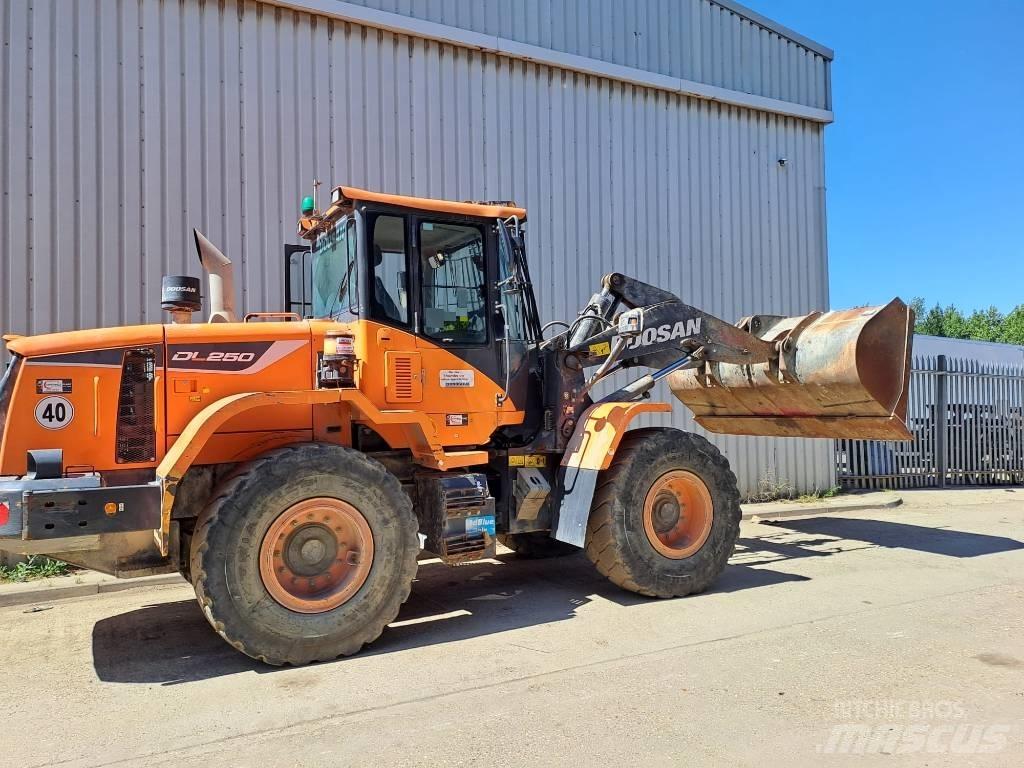 Doosan DL 250 Utovarivači na kotačima