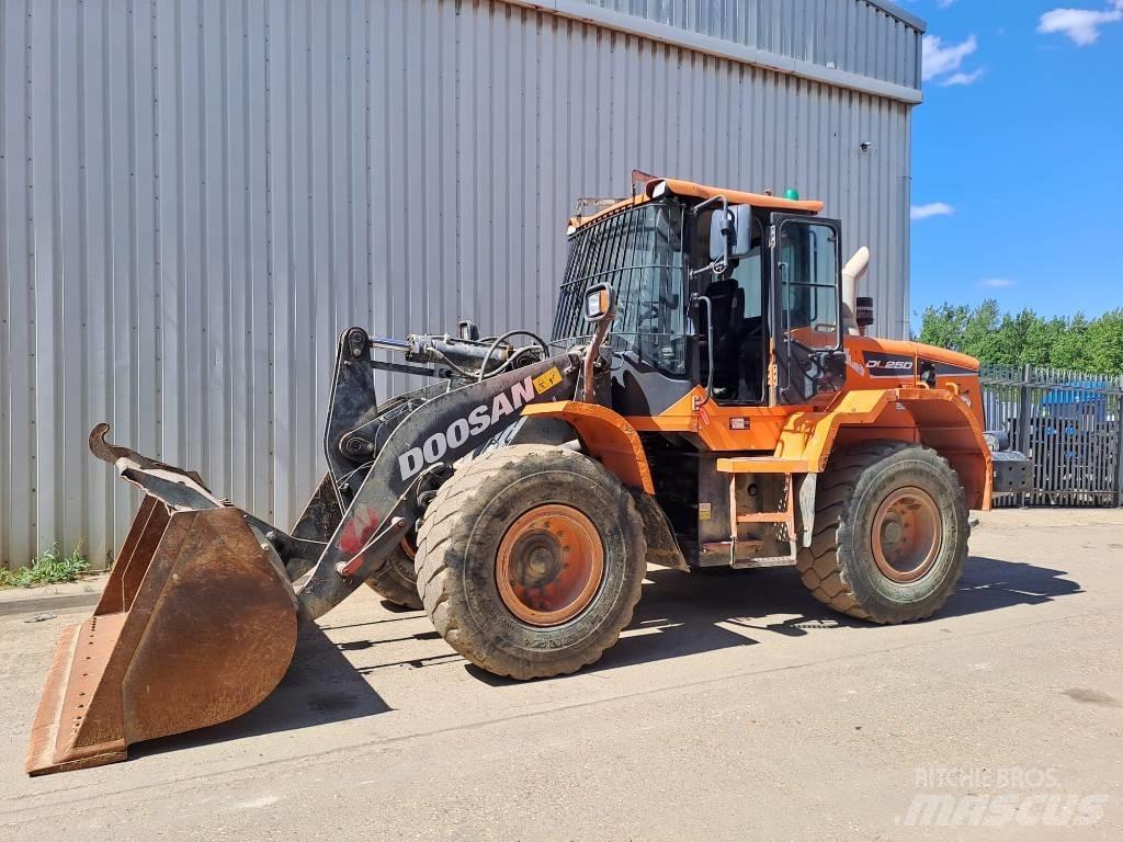 Doosan DL 250 Utovarivači na kotačima