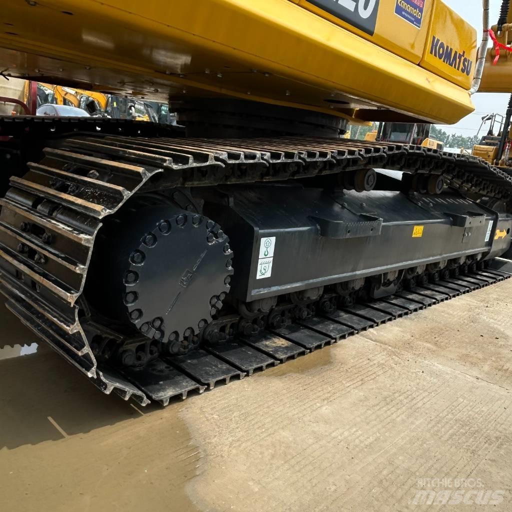Komatsu 220-8 Bageri gusjeničari