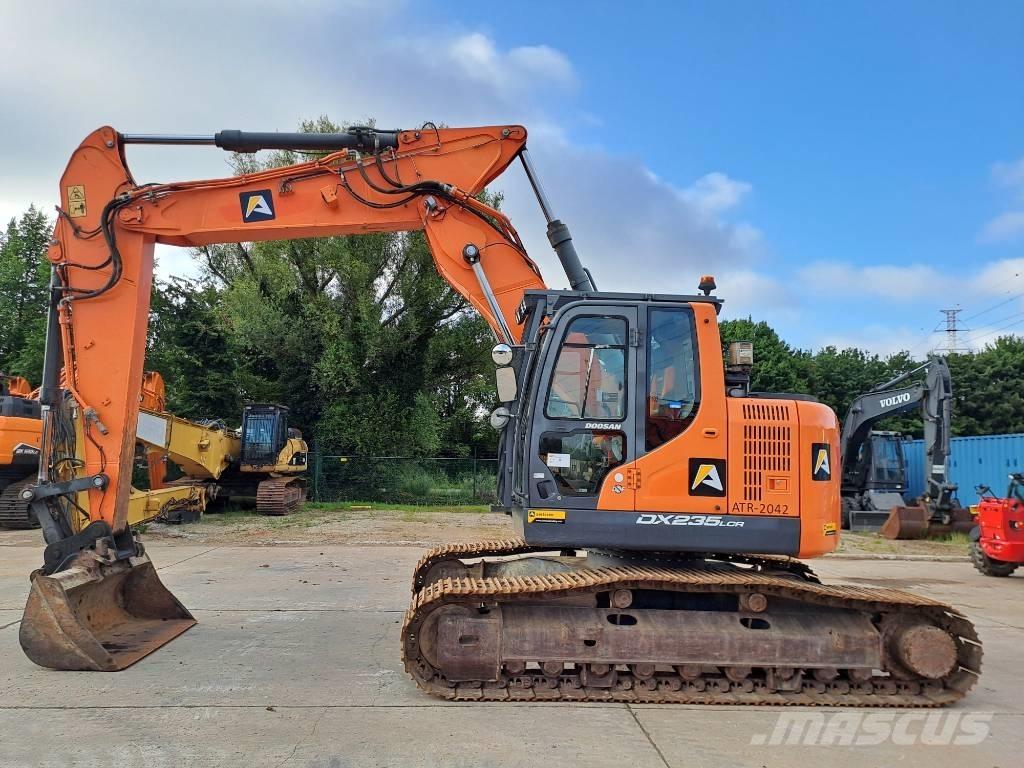 Doosan DX235LCR-5 Bageri gusjeničari