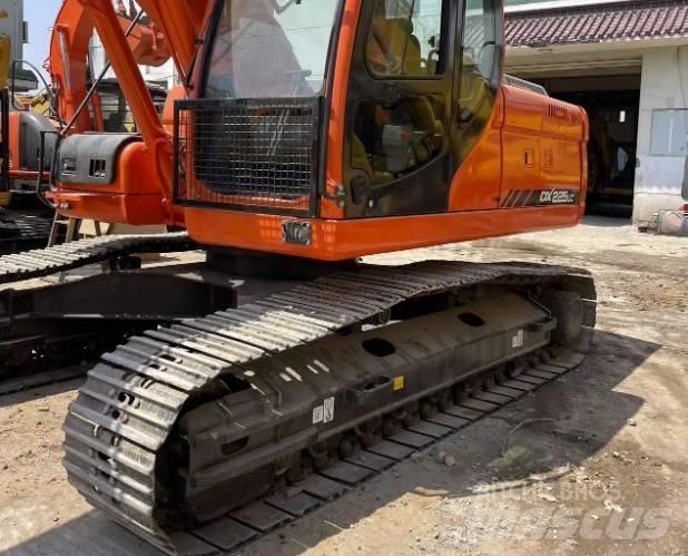 Doosan DX225LC Bageri gusjeničari