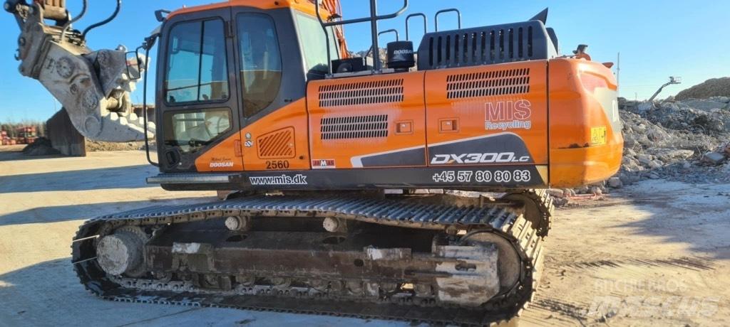 Doosan DX 300 lc 5 Bageri gusjeničari