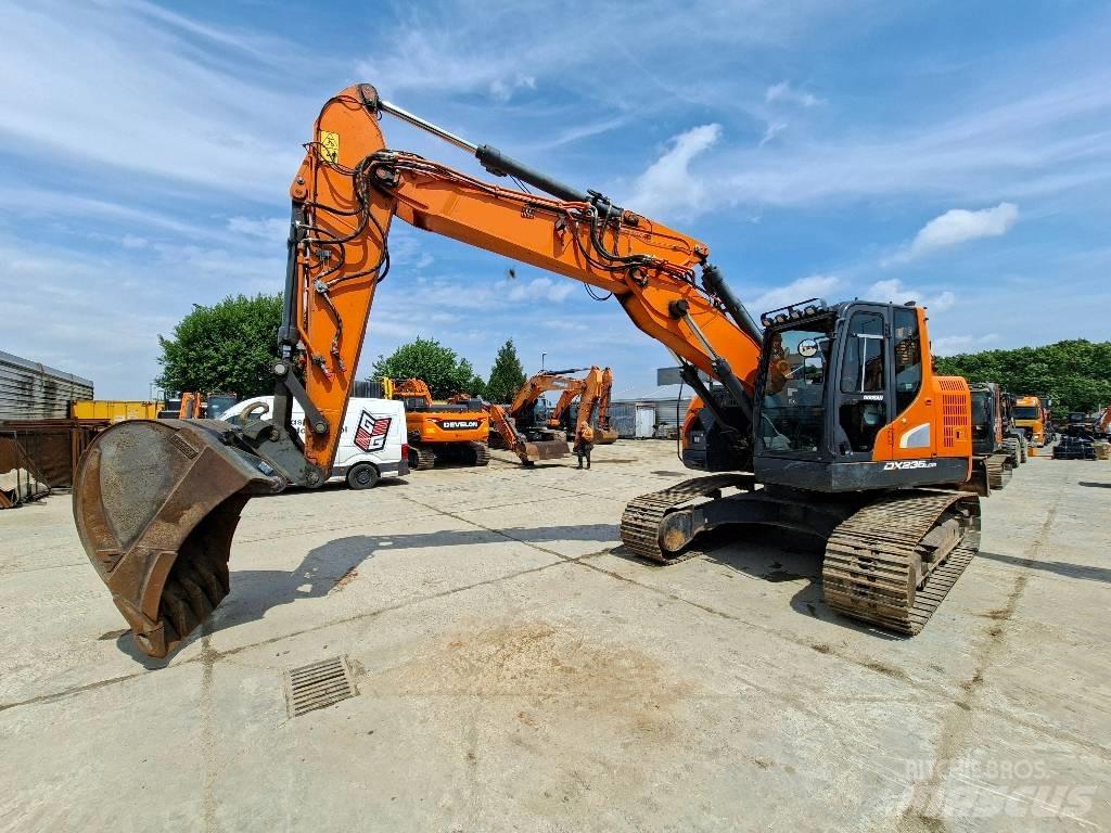 Doosan DX 235 LCR-5 Bageri gusjeničari