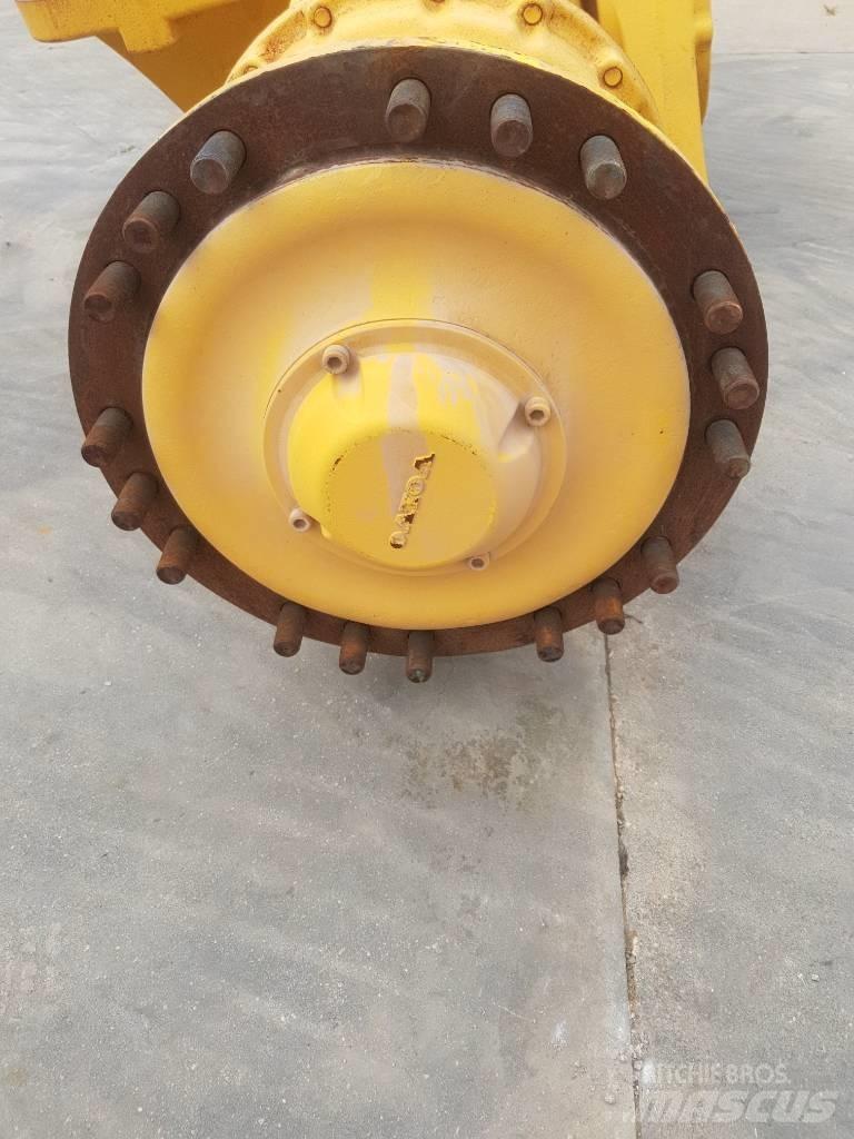 Volvo L120F G H Osi