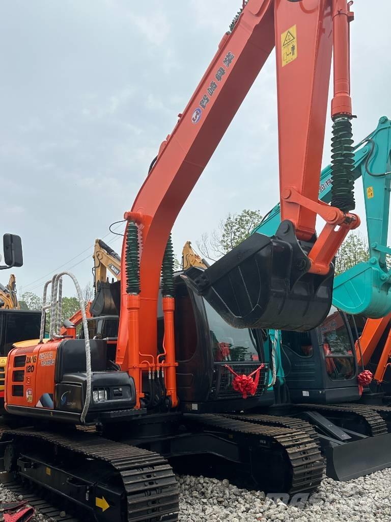 Hitachi ZX 120 Bageri gusjeničari