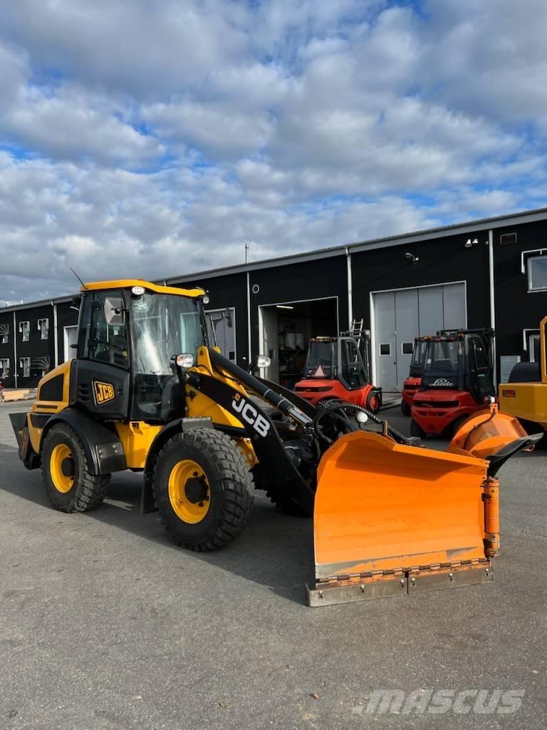 JCB 409 Utovarivači na kotačima