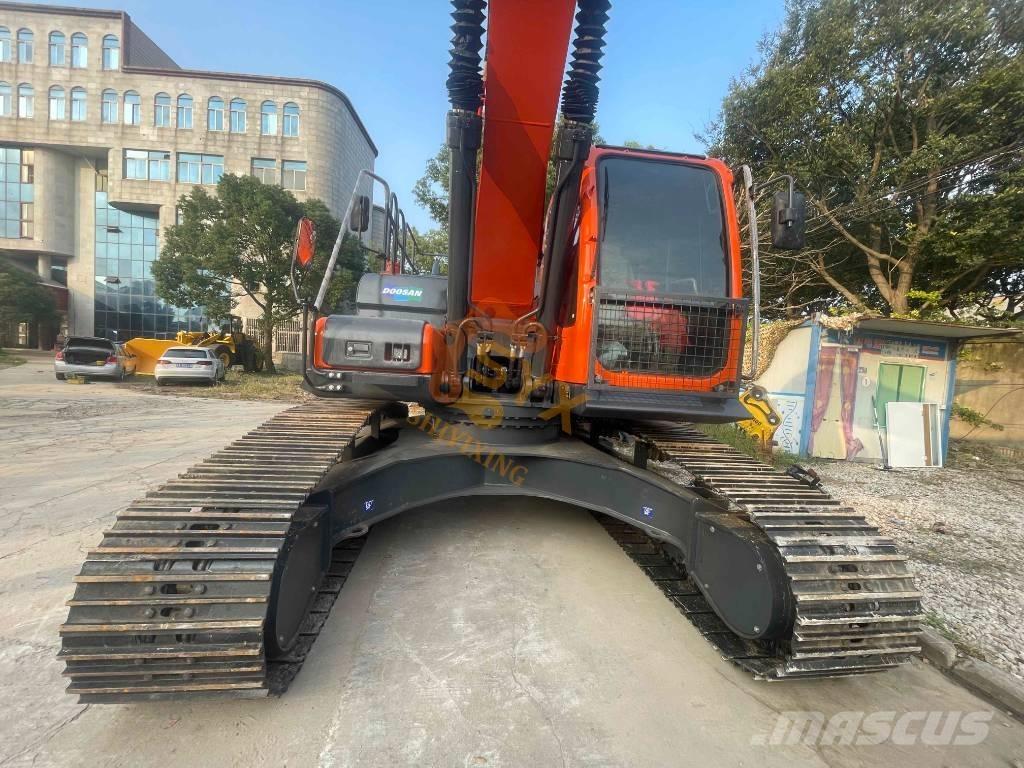 Doosan DX300LC-9C Bageri gusjeničari
