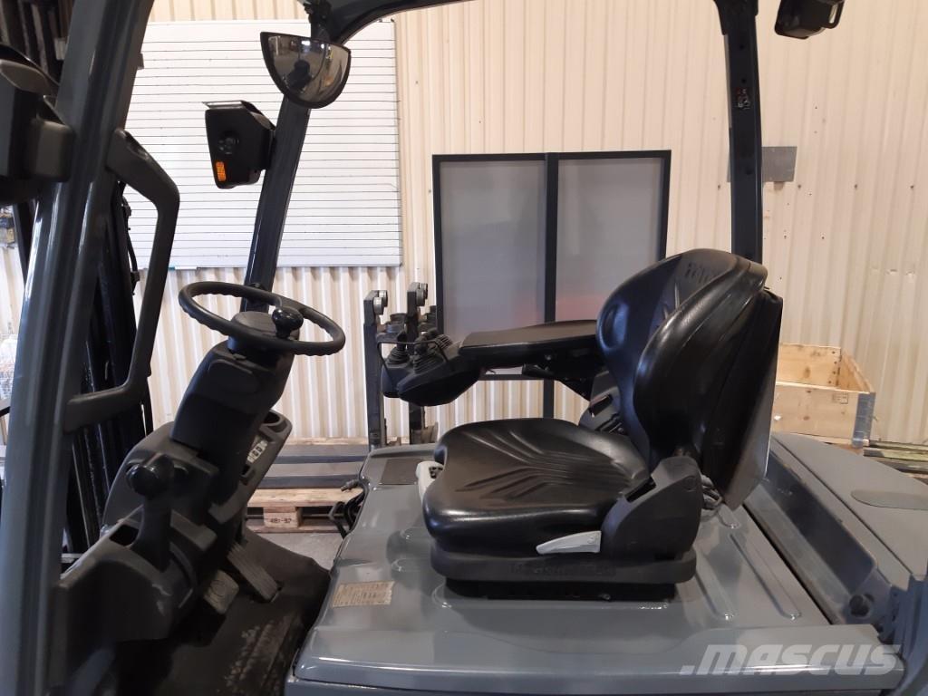 Toyota 8FBMT18 Električni viličari