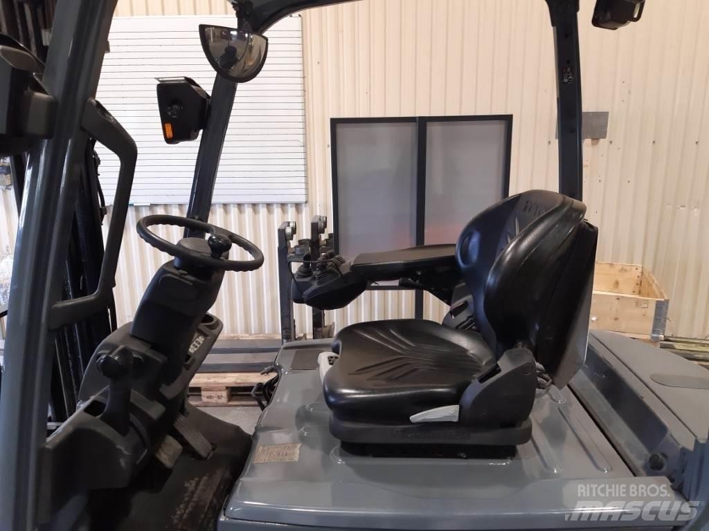 Toyota 8FBMT18 Električni viličari