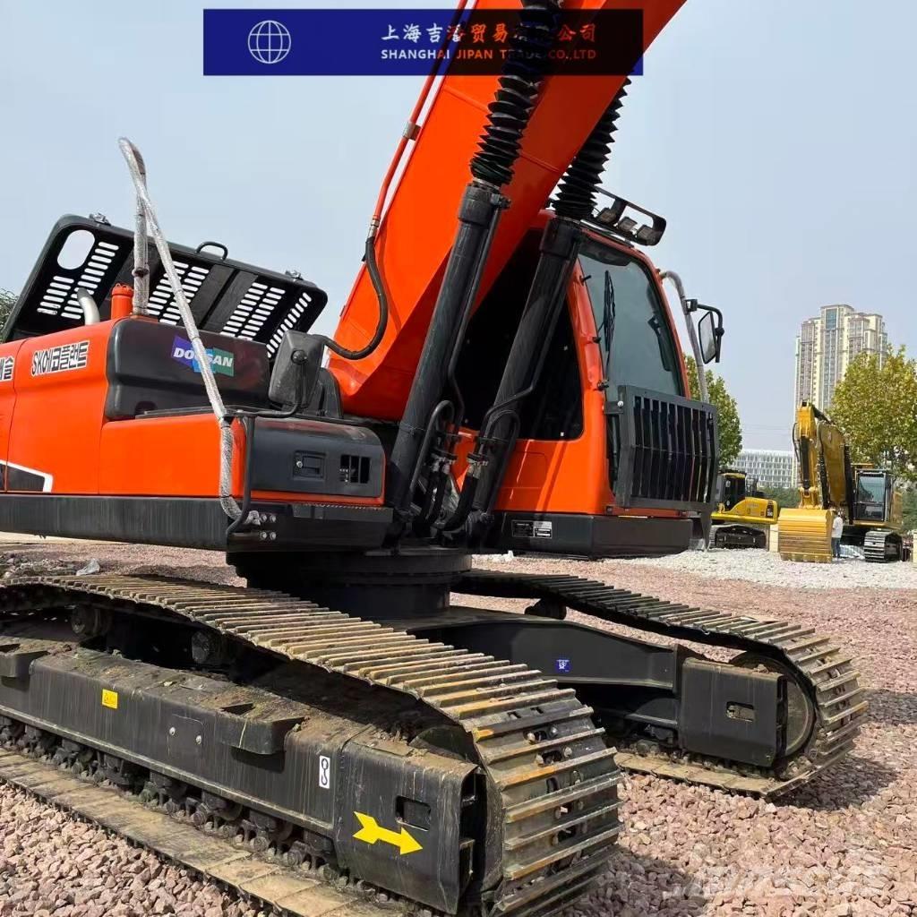 Doosan DX 225 Bageri gusjeničari
