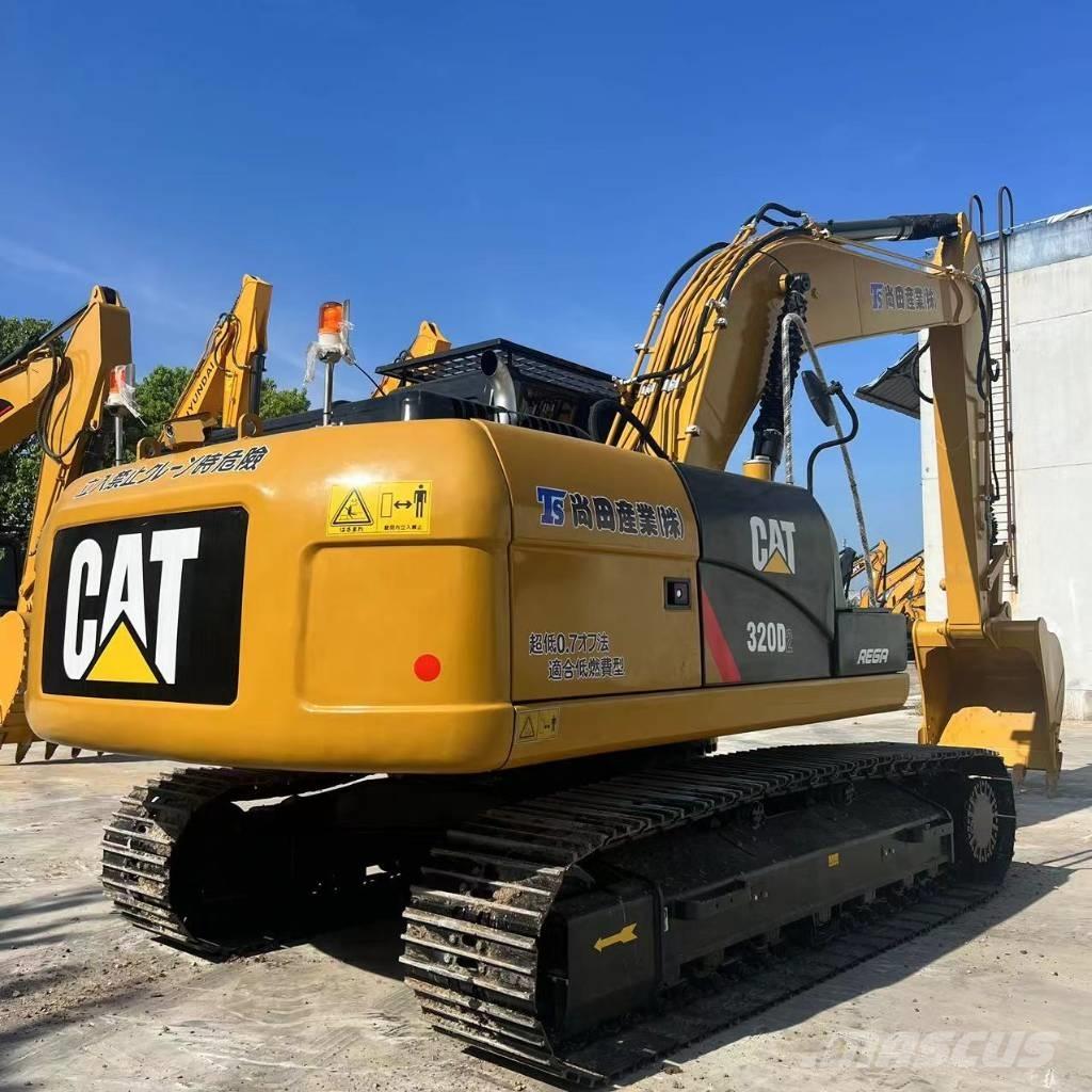 CAT 320d2 Midi bageri 7t – 12t