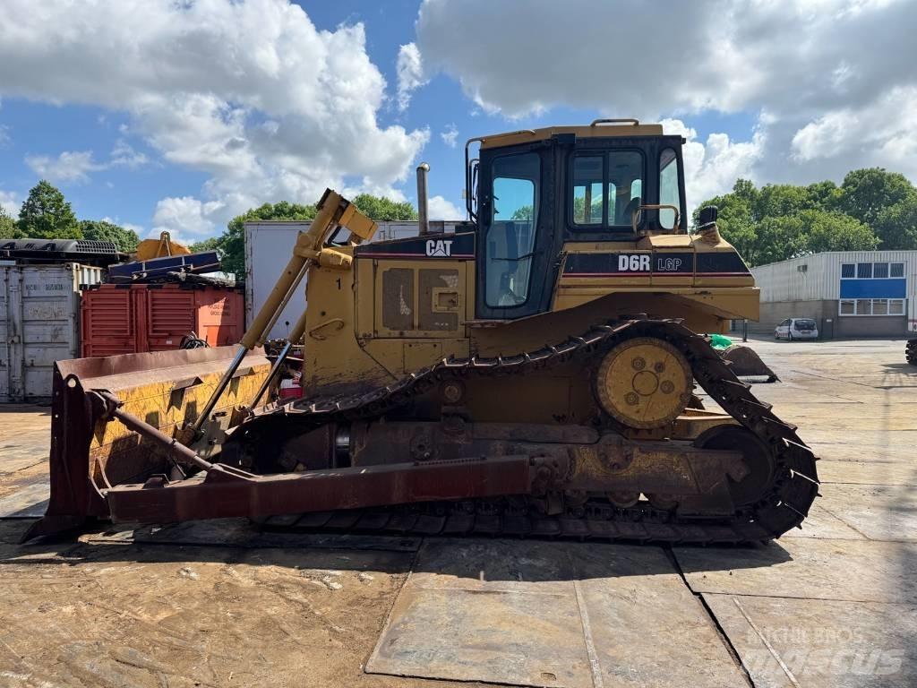 CAT D 6 R LGP Buldožeri gusjeničari