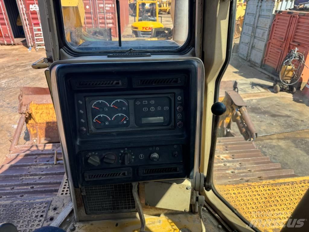 CAT D 6 R LGP Buldožeri gusjeničari