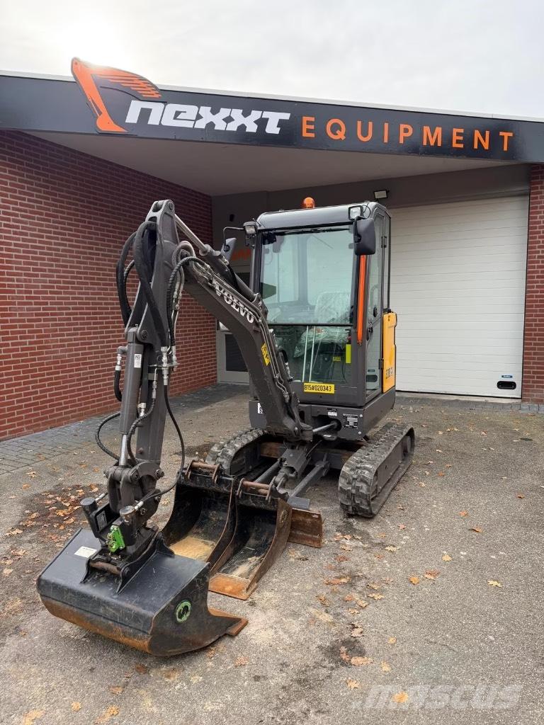 Volvo EC 18 E Mini bageri <7t