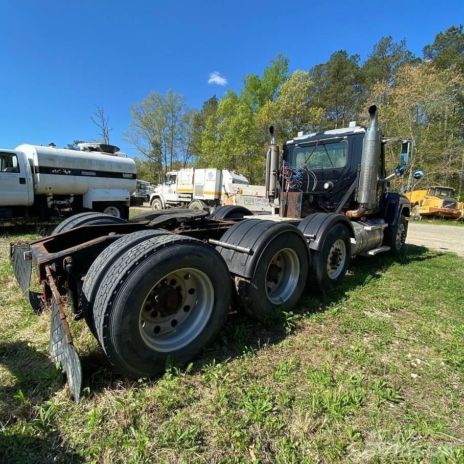Mack CHN613 Traktorske jedinice