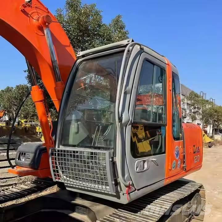 Hitachi ZX120 Bageri gusjeničari