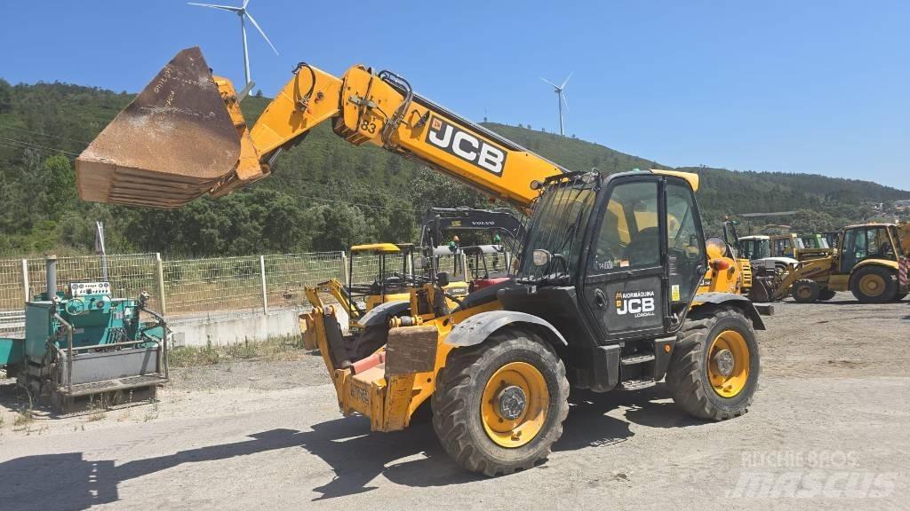 JCB 540-140 Teleskopski viličari