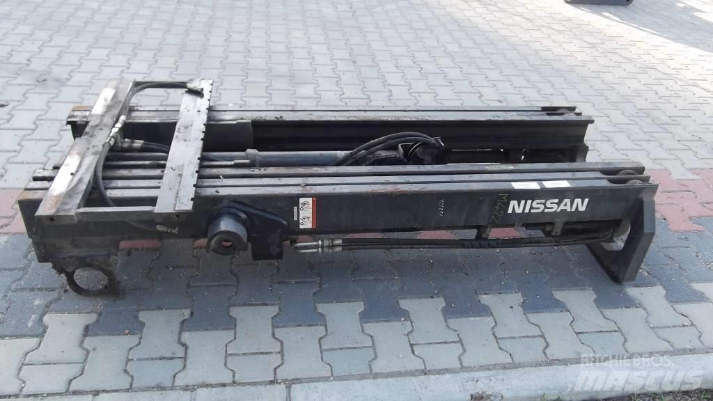 Nissan FB18 M-0472 Stubovi