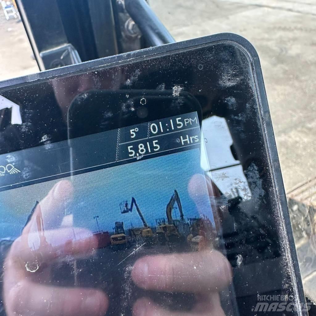 JCB 140 X Bageri gusjeničari