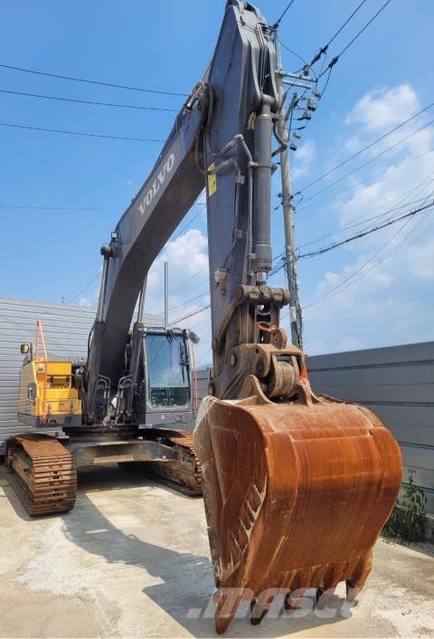 Volvo EC 300 EL Bageri gusjeničari