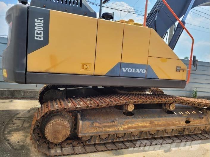 Volvo EC 300 EL Bageri gusjeničari